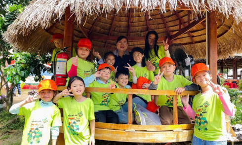 CHÀO ĐÓN CÁC BẠN NHỎ TRƯỜNG MẦM NON ĐÔ RÊ MON